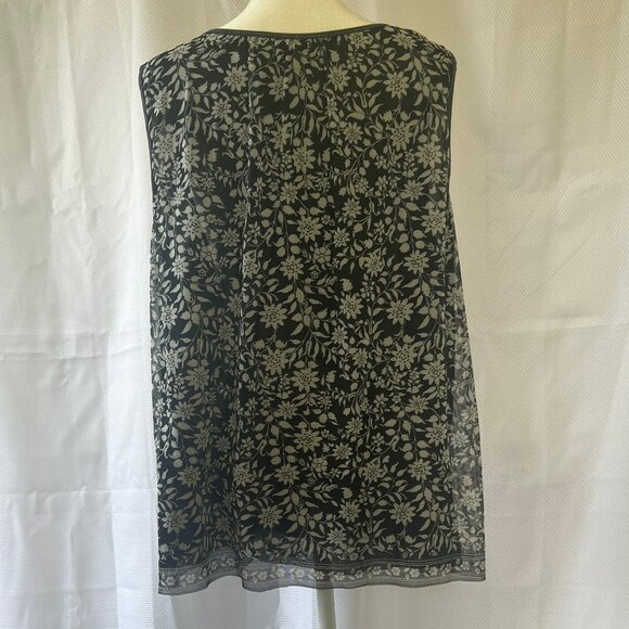 Max Studio Women's Blouse - Picture 4 of 10